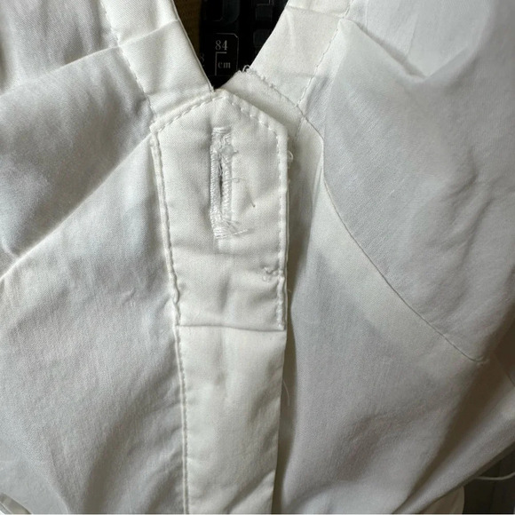 172.  white blouse - Picture 10 of 16